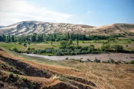 Бархан Сарыкум