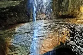 Салтинский подземный водопад 